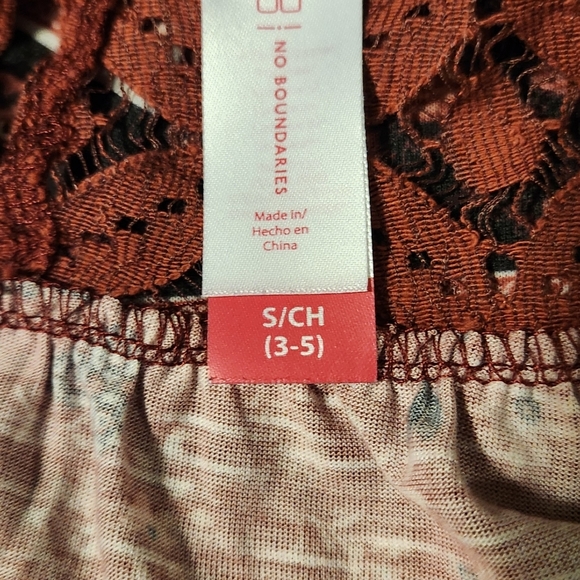 No Boundaries Spaghetti Strap Top - Picture 4 of 4